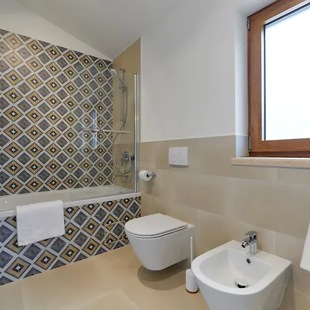 Casa Ginetto For 8 People Near Pula With Infinity 45 M2 And Extra Kids Pool & Large Garden *