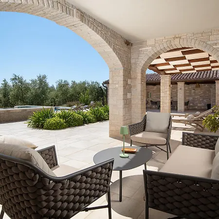 וילה Casa Ginetto Near Pula With 45 M2 And Extra Kids Pool, Wellness Area And Game & Grill Lounge Šišan