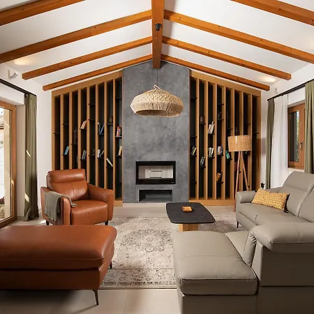 וילה Casa Ginetto Near Pula With 45 M2 And Extra Kids Pool, Wellness Area And Game & Grill Lounge Šišan