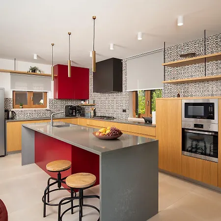 Casa Ginetto Near Pula With 45 M2 And Extra Kids Pool, Wellness Area And Game & Grill Lounge Šišan
